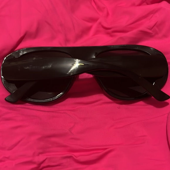 Stylish Black Sunglasses main image 14